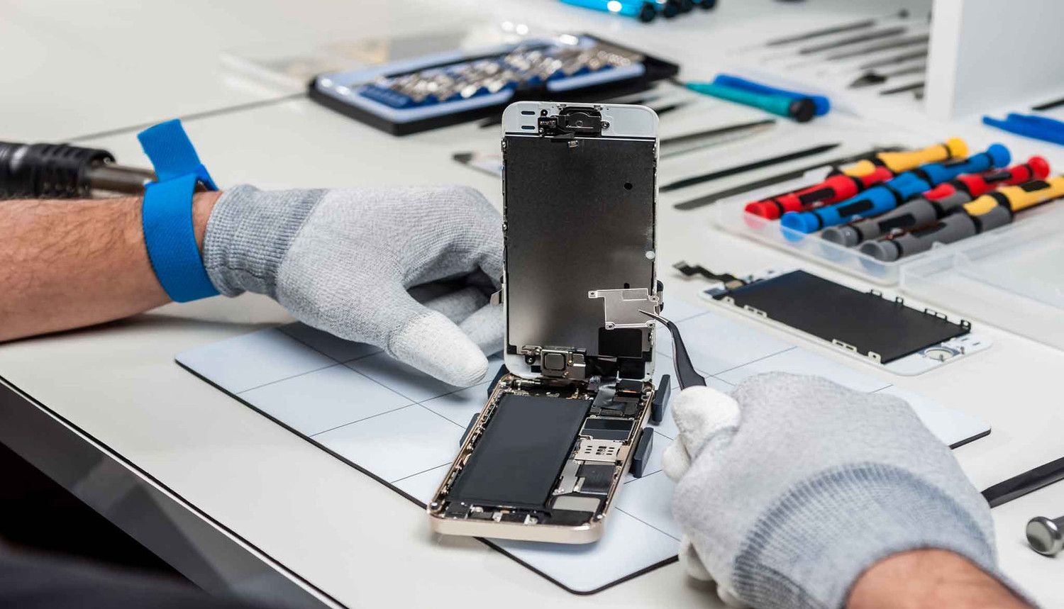 iPhone Tamiri Sık Karşılaşılan Sorunlar ve Çözümleri